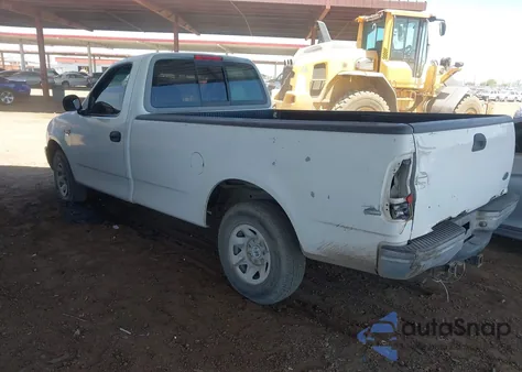 1998 Ford F-250 Lariat/Standard/Xl/Xlt from USA, damaged, VIN 1FTRF2767WKB29569